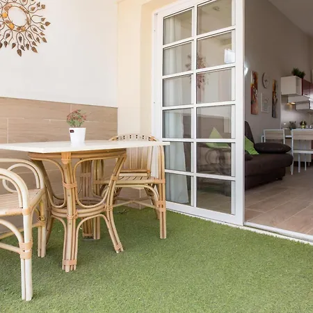 Appartement Caleta Deluxe *